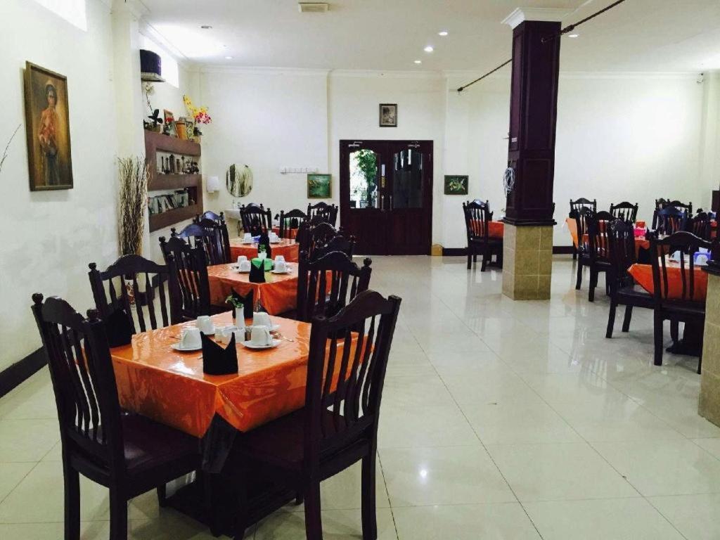 Hotel Dynasty Tarakan Exteriör bild